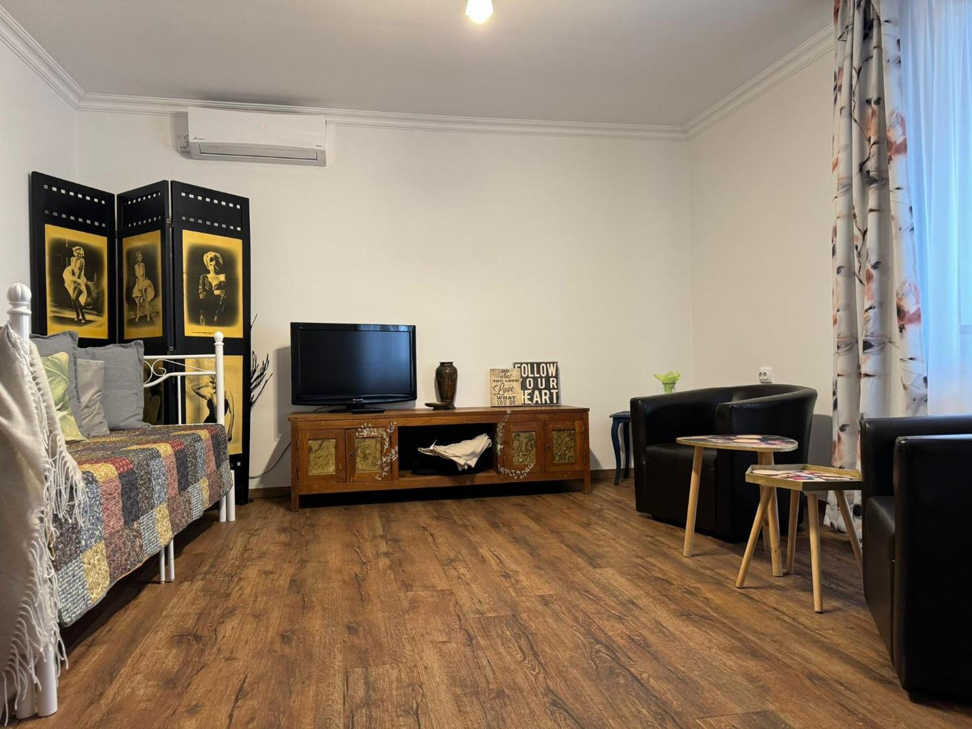 Vila Speranta Plescoi Luaran gambar
