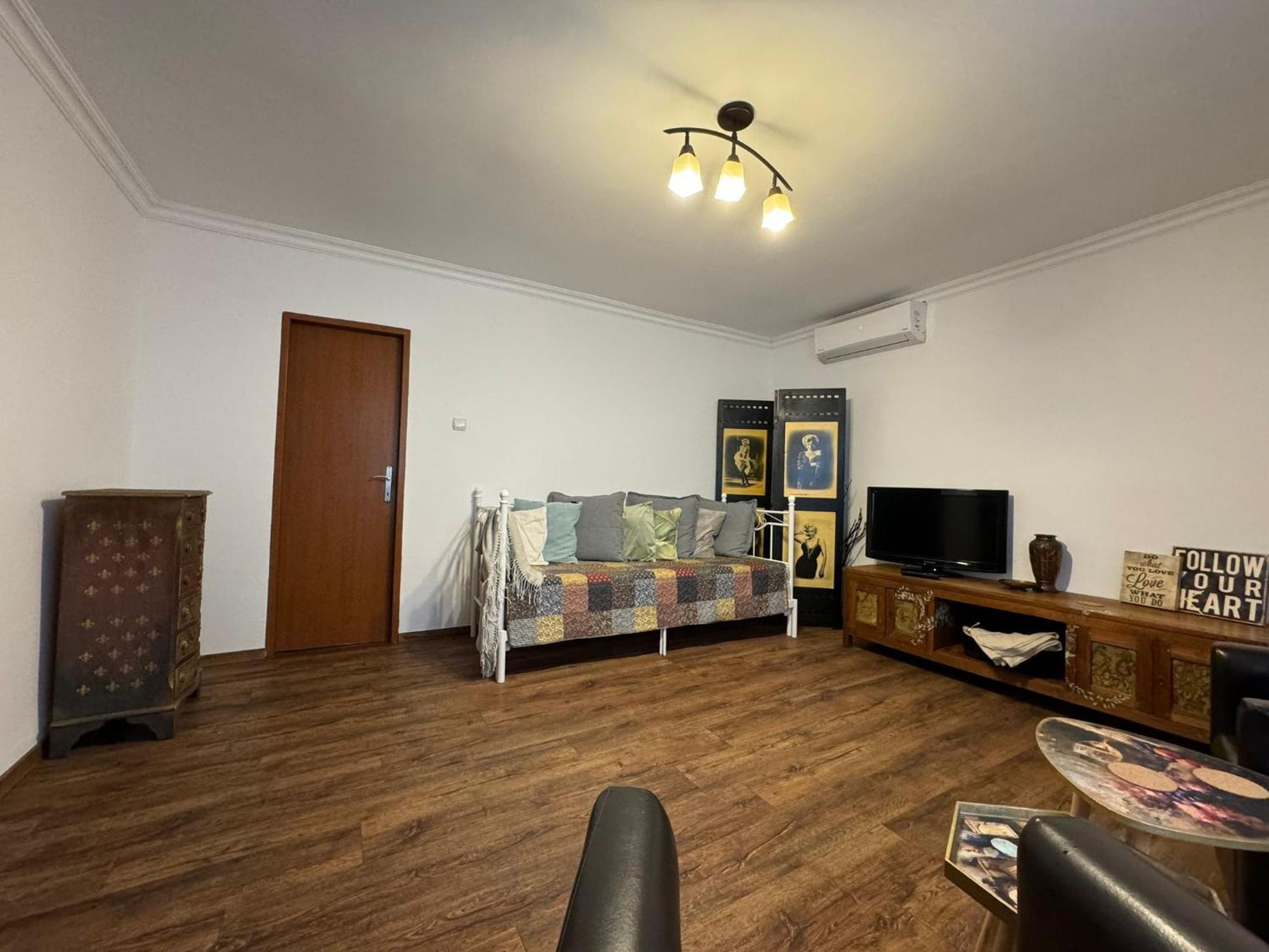 Vila Speranta Plescoi Luaran gambar