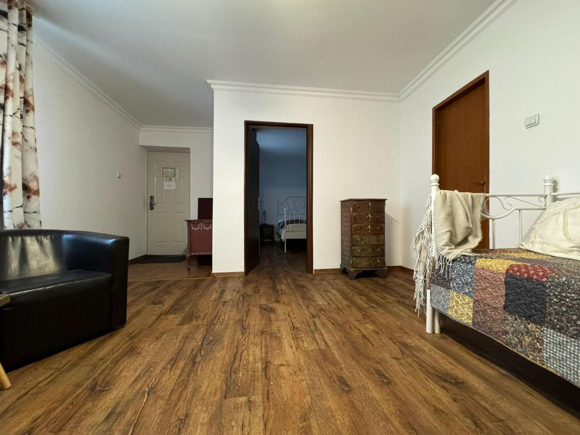 Vila Speranta Plescoi Luaran gambar