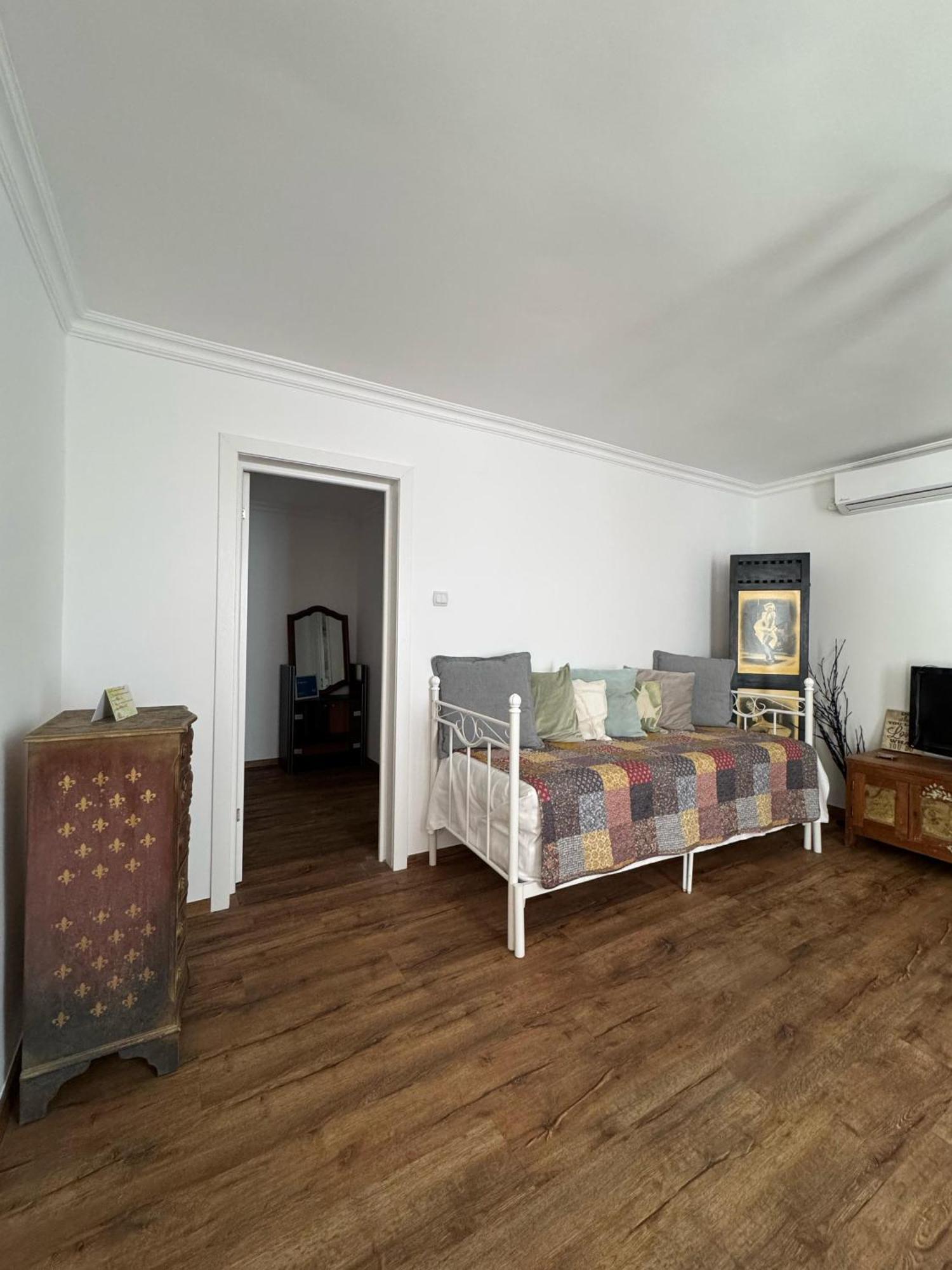 Vila Speranta Plescoi Luaran gambar